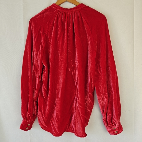 Anthropologie Pilcro Puff-Sleeved Velvet Buttondown Red/Rouge Size Medium - Picture 11 of 12